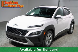 Used 2023 Hyundai Kona SEL image 1