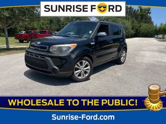Used 2014 Kia Soul + image 1