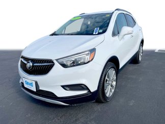 Used 2019 Buick Encore Preferred image 1
