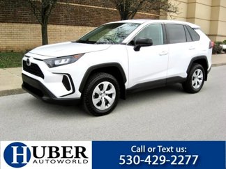Used 2022 Toyota RAV4 LE image 1