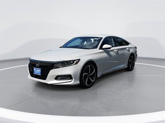 Used 2019 Honda Accord Sport image 1