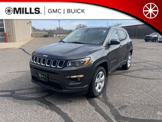 Used 2019 Jeep Compass Latitude w/ Cold Weather Group image 1