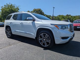 Used 2017 GMC Acadia Denali w/ Technology Package image 1
