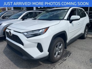 Used 2024 Toyota RAV4 XLE image 1