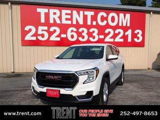 Certified 2022 GMC Terrain SLE image 1