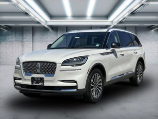 Used 2023 Lincoln Aviator Reserve w/ Elements Package Plus image 1