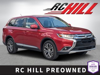 Used 2016 Mitsubishi Outlander SE image 1