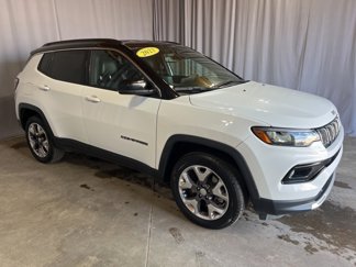 Used 2023 Jeep Compass Limited image 1