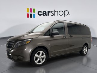 Used 2016 Mercedes-Benz Metris Passenger image 1