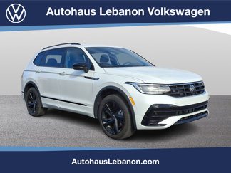 Used 2024 Volkswagen Tiguan SE R-Line image 1