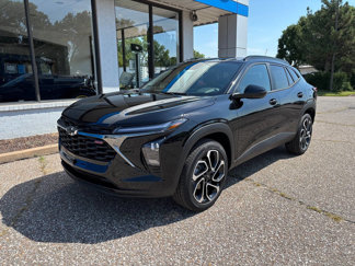 New 2025 Chevrolet Trax RS image 1