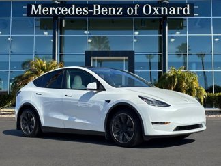 Used 2022 Tesla Model Y Long Range image 1
