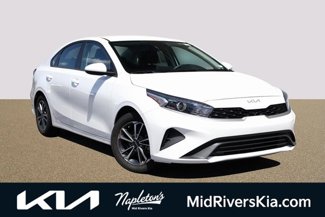 Certified 2023 Kia Forte LXS image 1