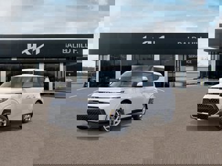 New 2025 Kia Soul LX image 1