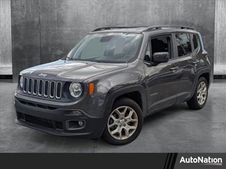 Used 2018 Jeep Renegade Latitude image 1