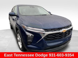 Used 2024 Chevrolet Trax LS w/ LS Convenience Package image 1