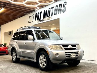 Used 2005 Mitsubishi Montero Limited image 1