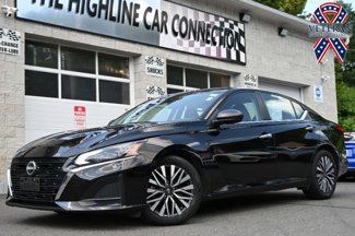 Used 2024 Nissan Altima 2.5 SV image 1