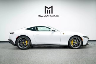 Used 2022 Ferrari Roma image 1