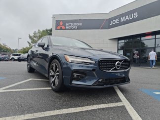 Used 2024 Volvo S60 B5 Core image 1