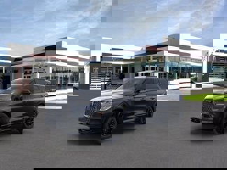 New 2025 Lincoln Corsair AWD w/ Equipment Group 101A image 1