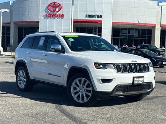 Used 2017 Jeep Grand Cherokee Limited w/ Luxury Group II image 1