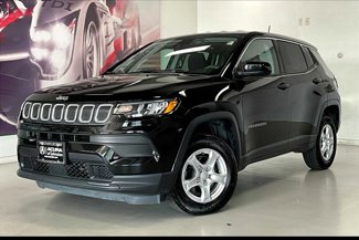 Used 2022 Jeep Compass Sport image 1