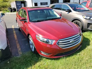 Used 2016 Ford Taurus SEL w/ Equipment Group 201A image 1