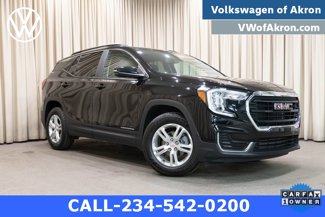 Used 2022 GMC Terrain SLE w/ Driver Convenience Package image 1