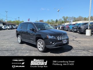 Used 2017 Jeep Compass Latitude w/ Sun/Sound Group image 1
