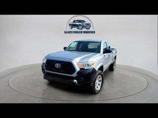 Used 2017 Toyota Tacoma SR image 1