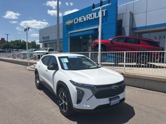 Certified 2024 Chevrolet Trax RS w/ Driver Confidence Package image 1