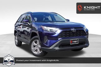 Used 2023 Toyota RAV4 XLE image 1