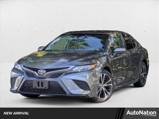 Used 2019 Toyota Camry SE image 1