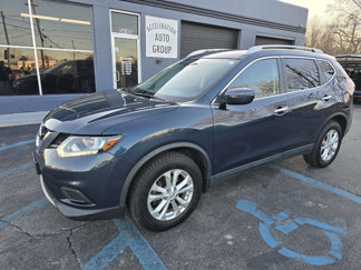 Used 2016 Nissan Rogue SV image 1