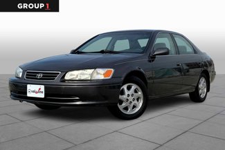 Used 2000 Toyota Camry LE image 1