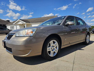 Used 2007 Chevrolet Malibu LT w/ Front Seating Package image 1