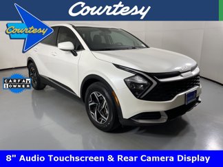 Used 2023 Kia Sportage LX image 1