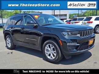 Certified 2022 Jeep Grand Cherokee Limited w/ Luxury Tech Group II image 1