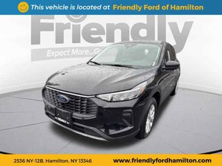 Used 2025 Ford Escape Active w/ Cold Weather Package image 1