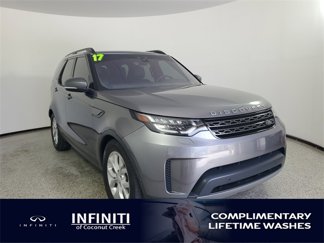 Used 2017 Land Rover Discovery SE image 1