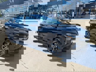 New 2025 Kia K4 LXS image 1