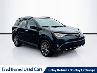 Used 2017 Toyota RAV4 Limited image 1