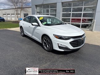 Used 2021 Chevrolet Malibu LT image 1