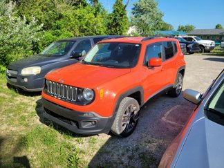 Used 2017 Jeep Renegade Latitude w/ Popular Equipment Group image 1