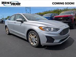 Used 2019 Ford Fusion SE image 1