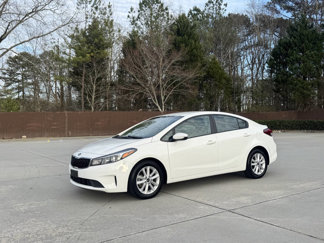 Used 2017 Kia Forte S image 1