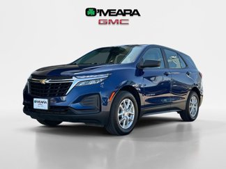 Used 2022 Chevrolet Equinox LS image 1