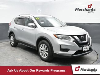 Used 2018 Nissan Rogue SV image 1