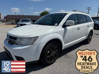 Used 2019 Dodge Journey SE image 1